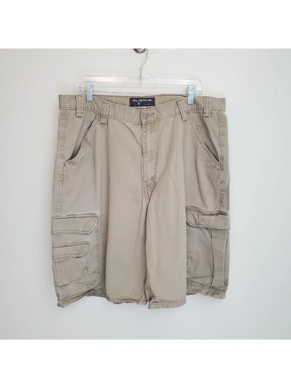 Levi's 90's Silvertab khaki colored cargo shorts